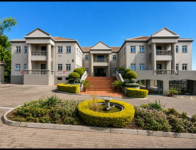 1,430M² OFFICE FOR SALE IN BRYANSTON